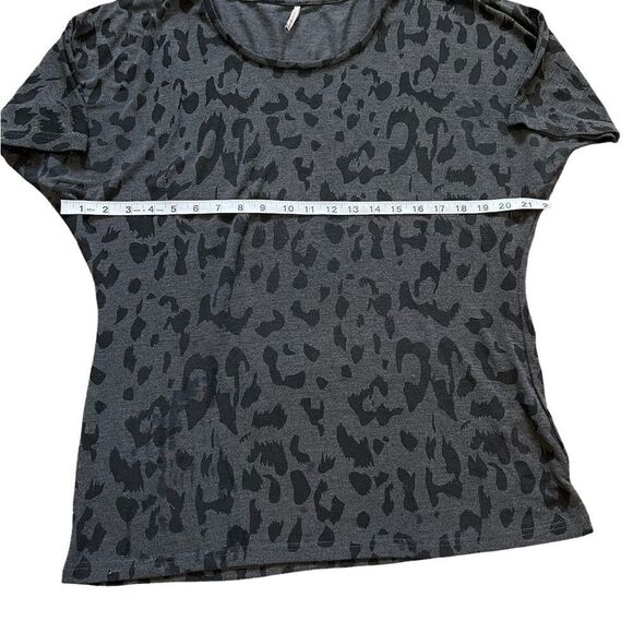 SOYA CONCEPTS Grey Leopard Prints Bat Wing Short Sleeve Long Fit Top M - Picture 5 of 8